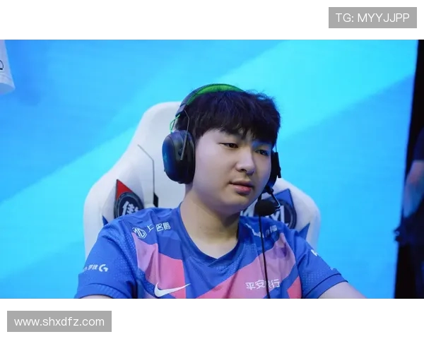 WE战队以92分稳居冠军杯积分榜首位，争夺荣耀之路愈发激烈