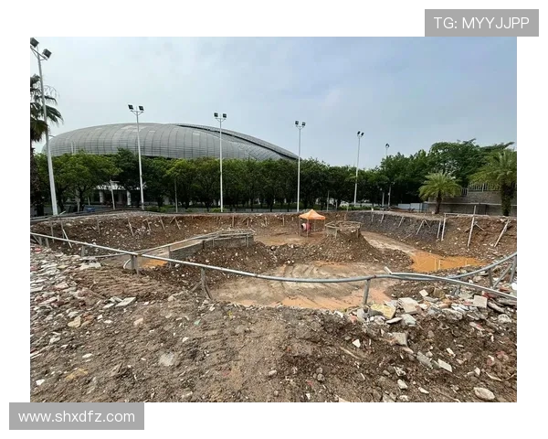 广州滑板队与深圳滑板队赛后复盘分析力量对比与技术亮点 广州滑板队与深圳滑板队赛后复盘分析力量对比与技术亮点