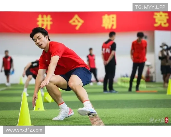 杭州篮球队耐力探秘:从训练到比赛的坚持与拼搏之路 杭州篮球队耐力探秘:从训练到比赛的坚持与拼搏之路