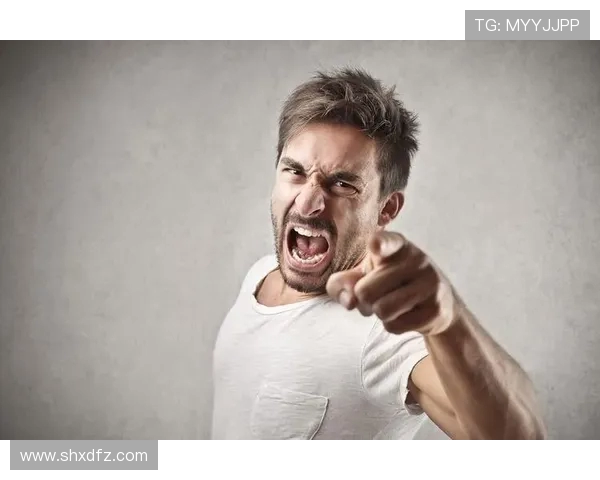 四位愤怒的男人在绝地求生中的生死对决与心灵较量